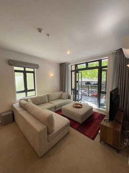 1H/23 Upper Queen Street, Newton, Auckland - Carousel 1