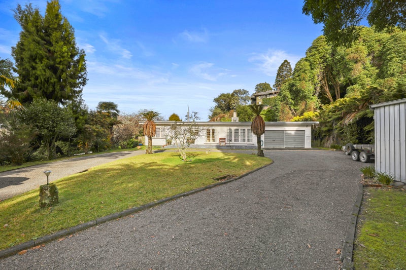 22 Golf Road, Taumarunui - Carousel 2