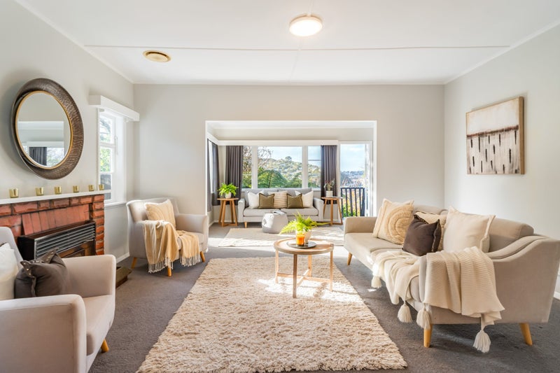 11 Terawhiti Terrace, Karori, Wellington - Carousel 1