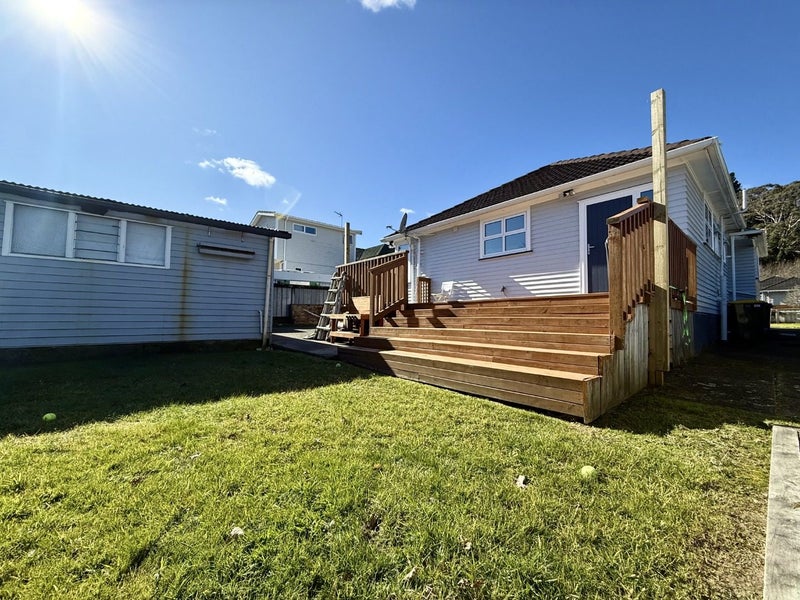27 Rimu Street, Naenae, Lower Hutt - Carousel 1