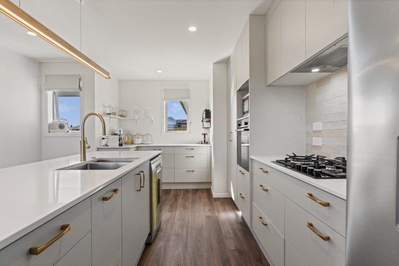 16 Makomako Crescent, Wharewaka, Taupō - Carousel 2