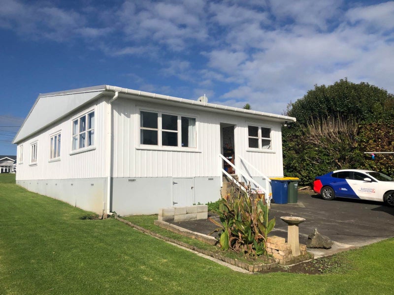 5 Pleasant Road, Glen Eden, Auckland - Carousel 13