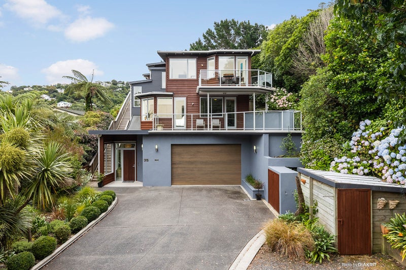 35 Finnimore Terrace, Vogeltown, Wellington - Carousel 2