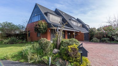 36 Sefton Street, Belfast, Christchurch - Carousel 1