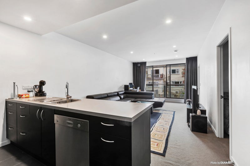 5G/1 Hanson Street, Mount Cook, Wellington - Carousel 2