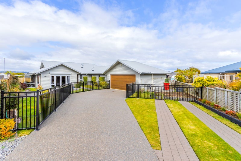 3 Harling Close, Nukuhau, Taupo - Carousel 1