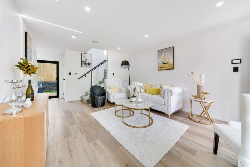 2C Ross Avenue, Papatoetoe, Auckland - Carousel 2