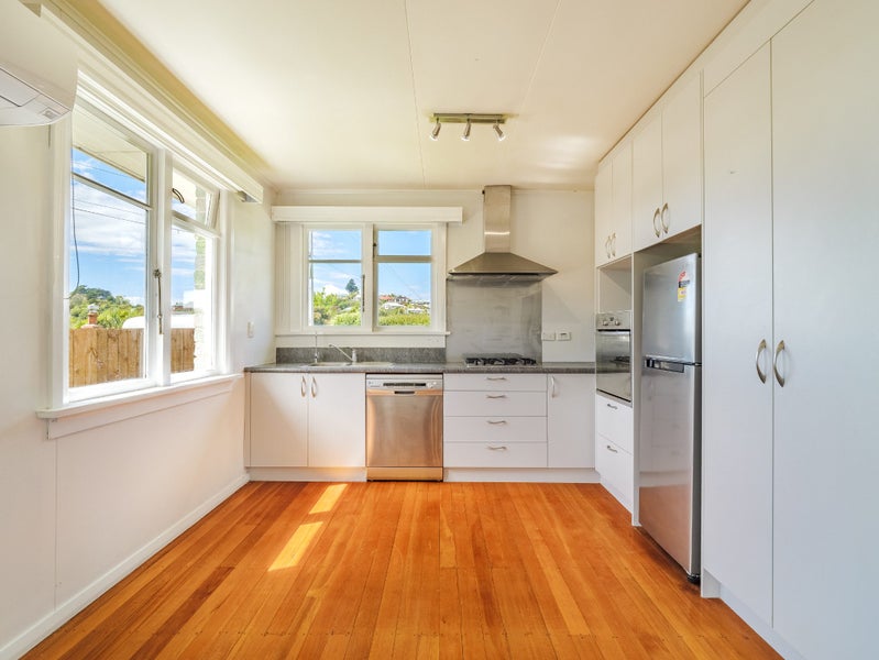 15 Ajax Road, Port Chalmers, Dunedin - Carousel 2