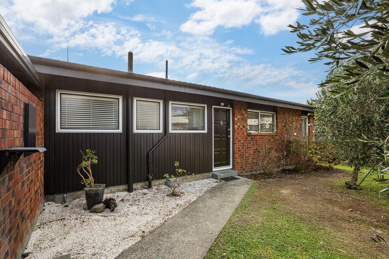 1001B High Street, Avalon, Lower Hutt - Carousel 1