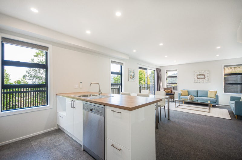 452 Cambridge Terrace, Naenae, Lower Hutt - Carousel 2