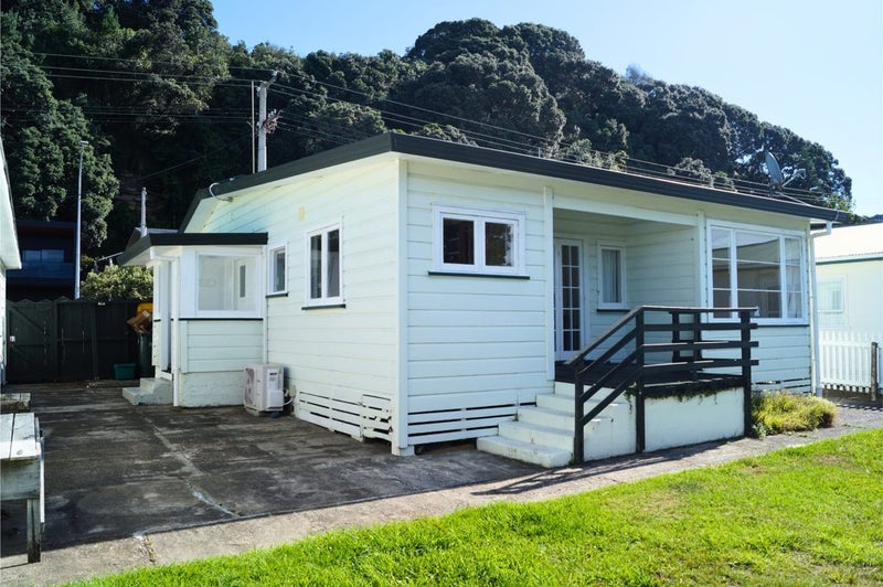 203 Pohutukawa Avenue, Ohope, Ohope - Carousel 1