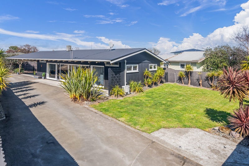 38 Kelvin Grove Road, Kelvin Grove, Palmerston North - Carousel 1
