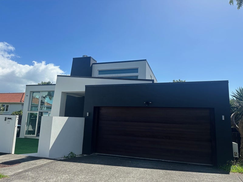 17 Kurahaupo Street, Orakei, Auckland - Carousel 2