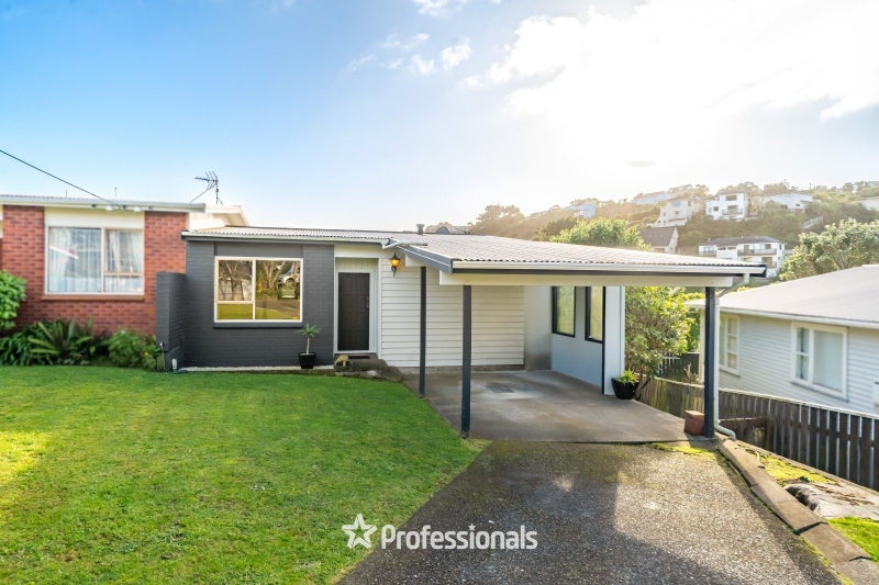 142A Broderick Road, Johnsonville, Wellington - Carousel 1