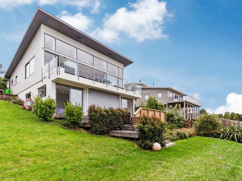 1171 Whangaparaoa Road, Gulf Harbour, Whangaparaoa - Carousel 29