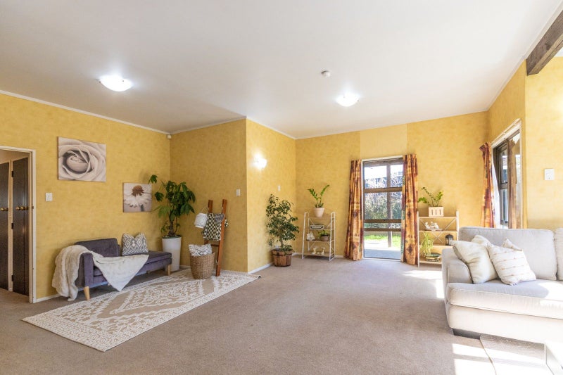 9 Papawai Place, Milson, Palmerston North - Carousel 2