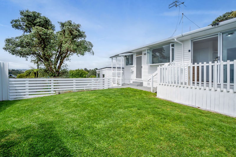 33 Clearmont Crescent, Blagdon, New Plymouth - Carousel 2