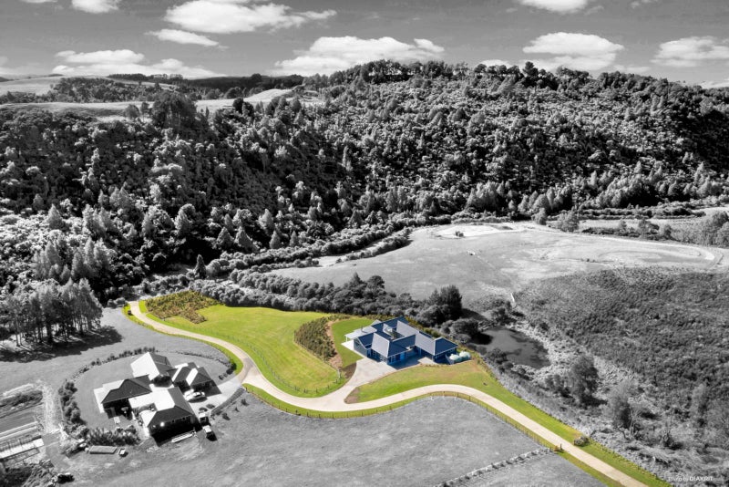 145 Mokoroa Valley Road, Henderson - Carousel 2