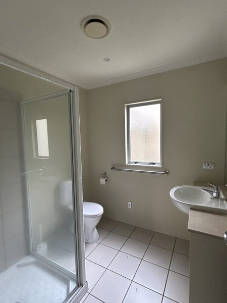 50/305 Evans Bay Parade, Hataitai, Wellington - Carousel 2