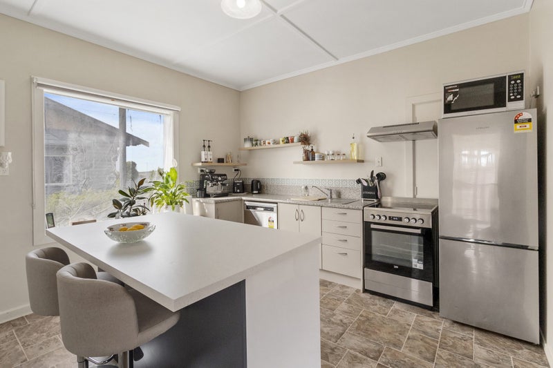 12 Brenda Street, Kensington, Timaru - Carousel 2
