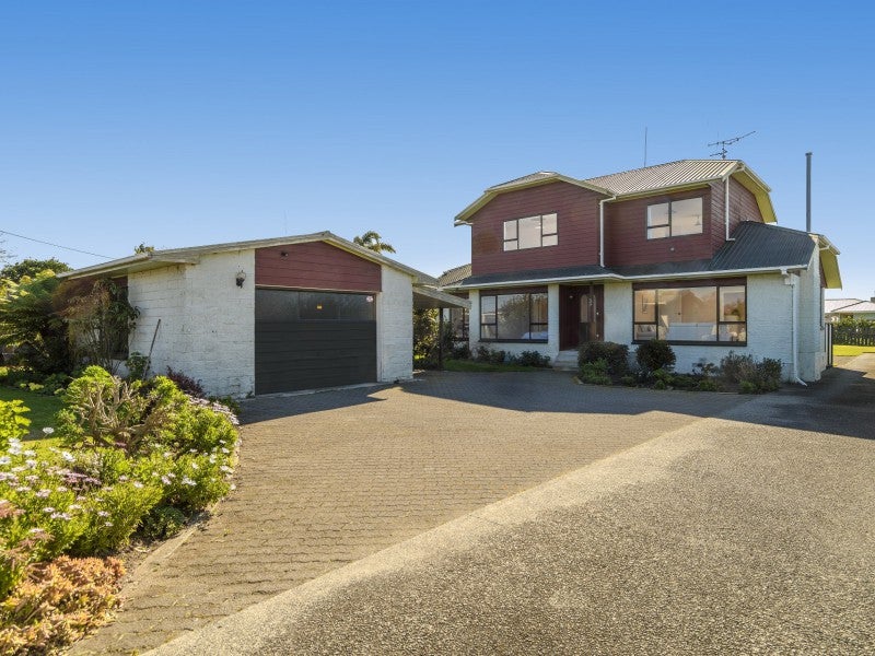 207 Ngatai Road, Otumoetai, Tauranga - Carousel 1