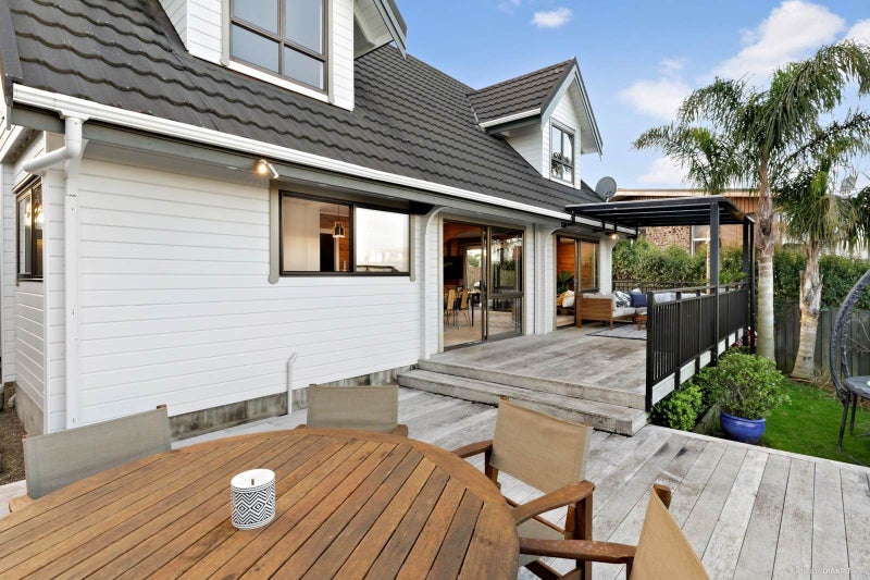 43 Albatross Road, Red Beach, Red Beach - Carousel 14