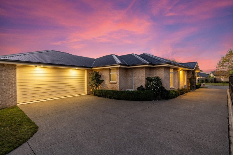 51 Carradale Avenue, Broomfield, Christchurch - Carousel 1