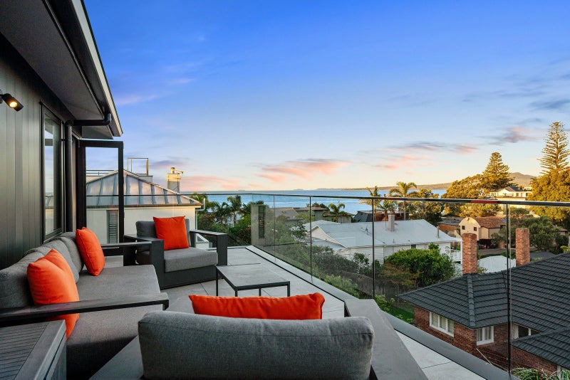 1/5 Rarere Road, Hauraki, Auckland - Carousel 1