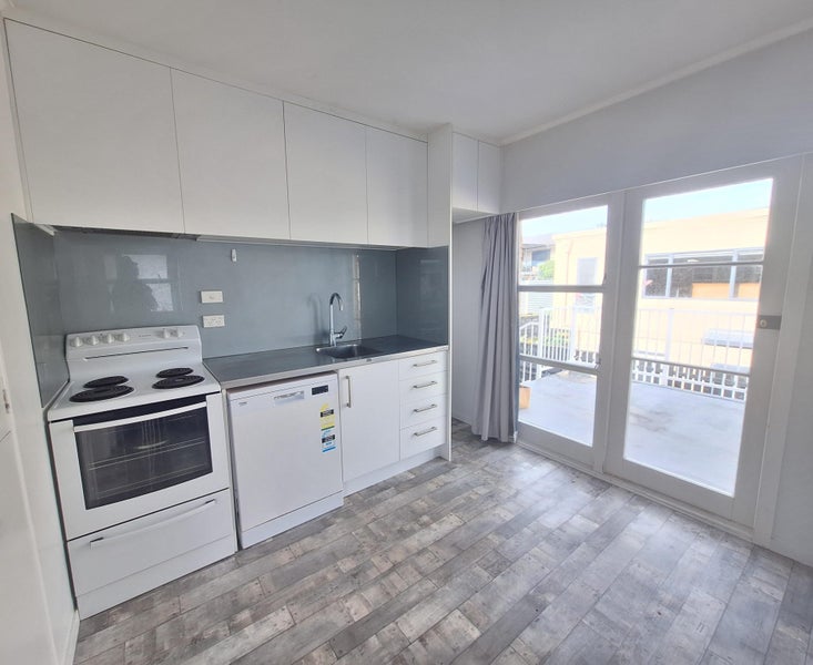 12 Mayfair Street, Tauranga South, Tauranga - Carousel 2