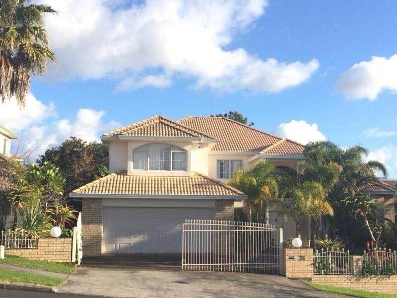 35 Jane Eyre Drive, Somerville, Auckland - Carousel 1
