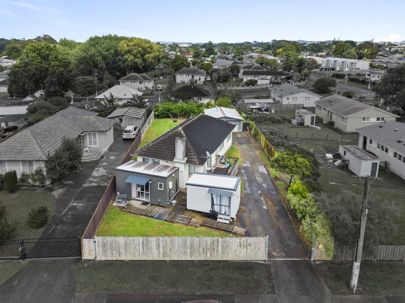 3 Clarkson Crescent, Otara, Auckland - Carousel 1