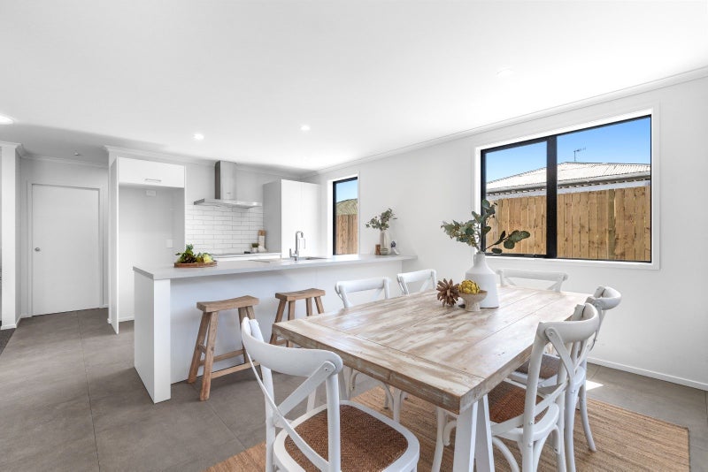 18 Goods Road, Otūmoetai, Tauranga - Carousel 2