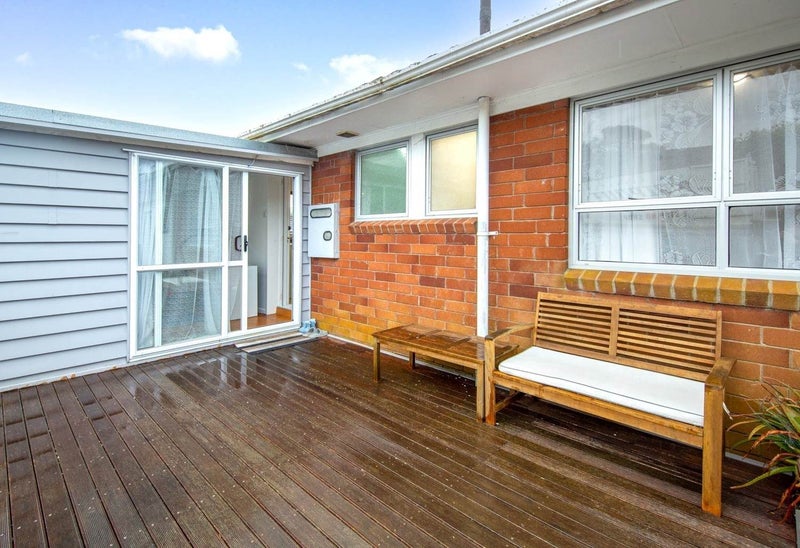 1/10 Ballater Place, Highland Park, Auckland - Carousel 9