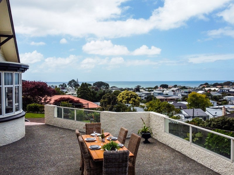 366 Devon Street West, Lynmouth, New Plymouth - Carousel 1