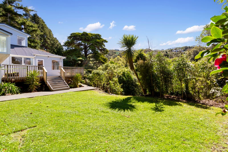 40 Pomare Road, Tirohanga, Lower Hutt - Carousel 2