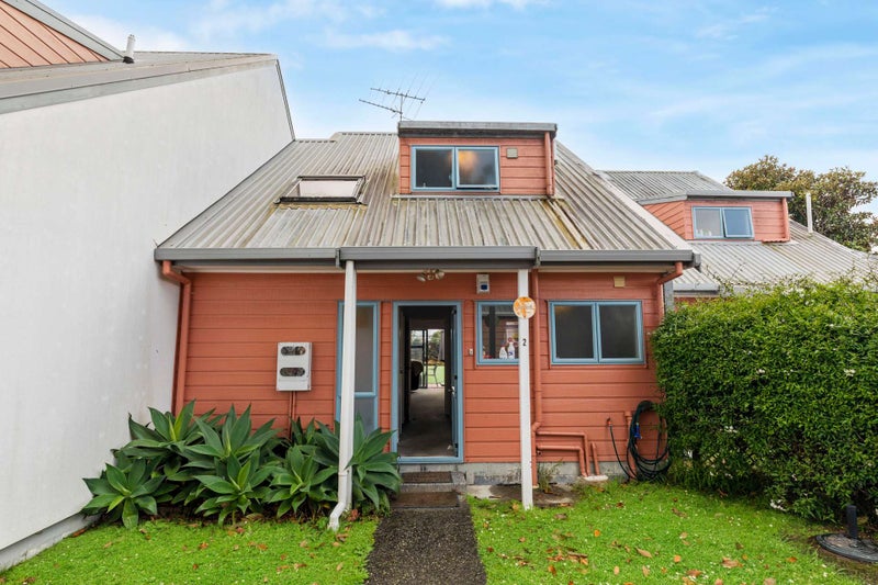 2 Blumhardt Place, Avondale, Auckland - Carousel 2