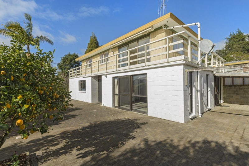 152A Welcome Bay Road, Welcome Bay, Tauranga - Carousel 1