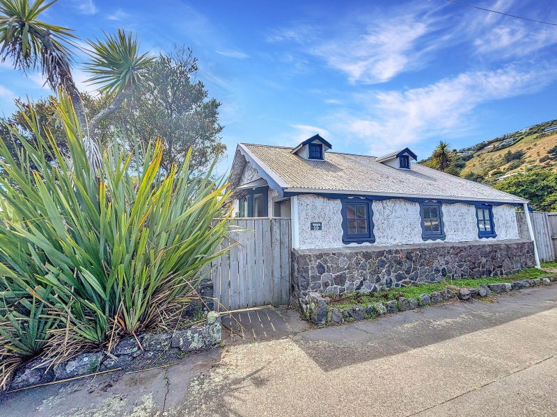 59 Colenso Street, Sumner, Christchurch - Carousel 1