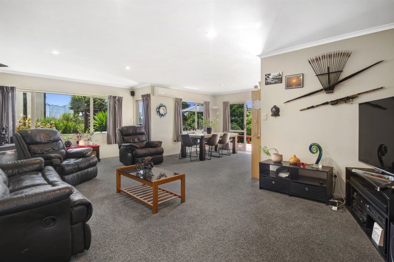 22 Mamaku Rise, Welcome Bay, Tauranga - Carousel 2