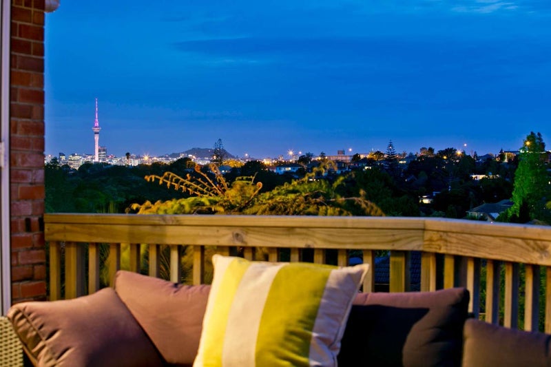 1/73 Lake Road, Northcote, Auckland - Carousel 2
