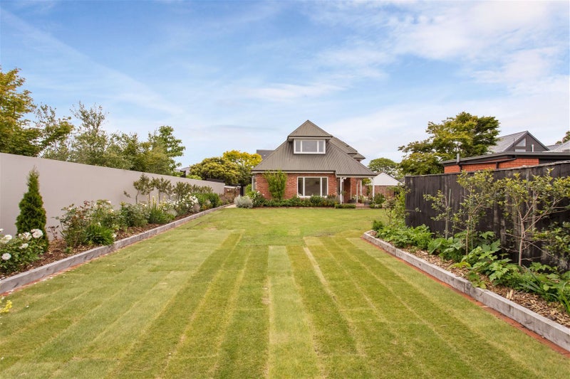 20 Poynder Avenue, Merivale, Christchurch - Carousel 2