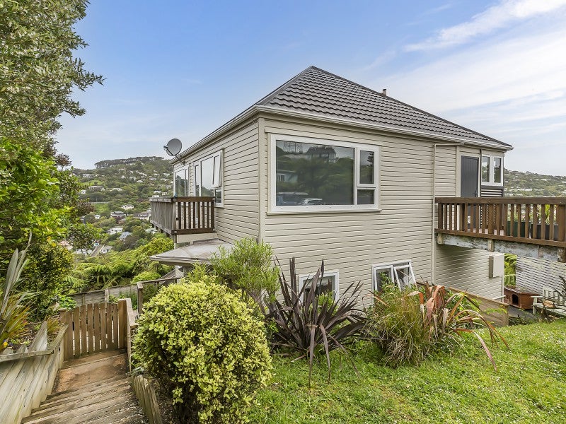 3A Chancellor Way, Crofton Downs, Wellington - Carousel 1