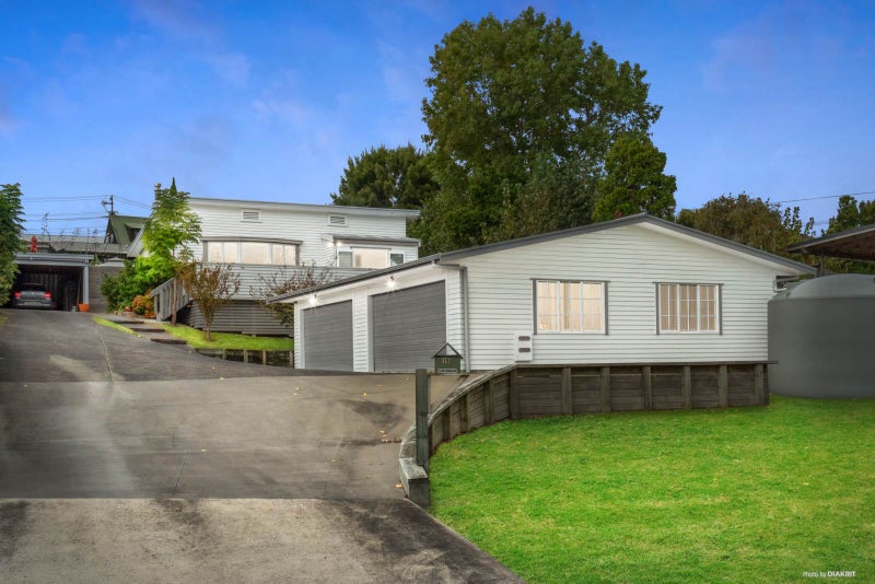 18 Walbrook Road, Manly, Whangaparaoa - Carousel 1