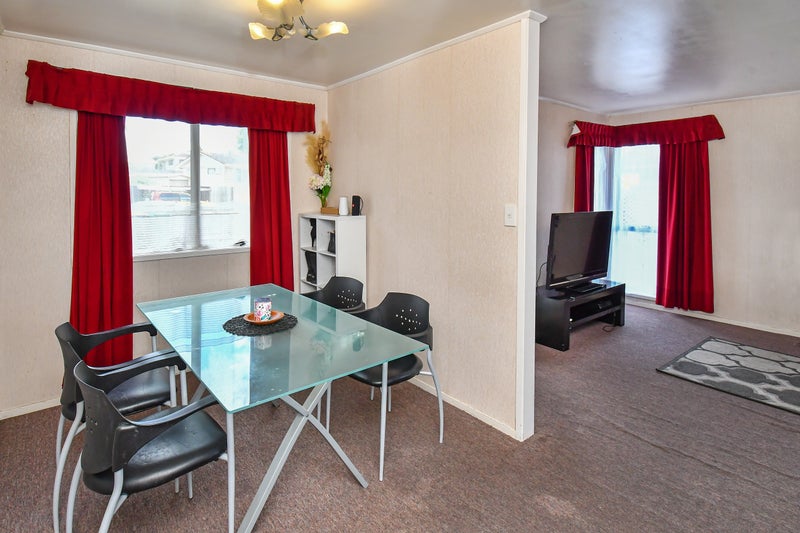 3 Hyperion Drive, Randwick Park, Auckland - Carousel 14