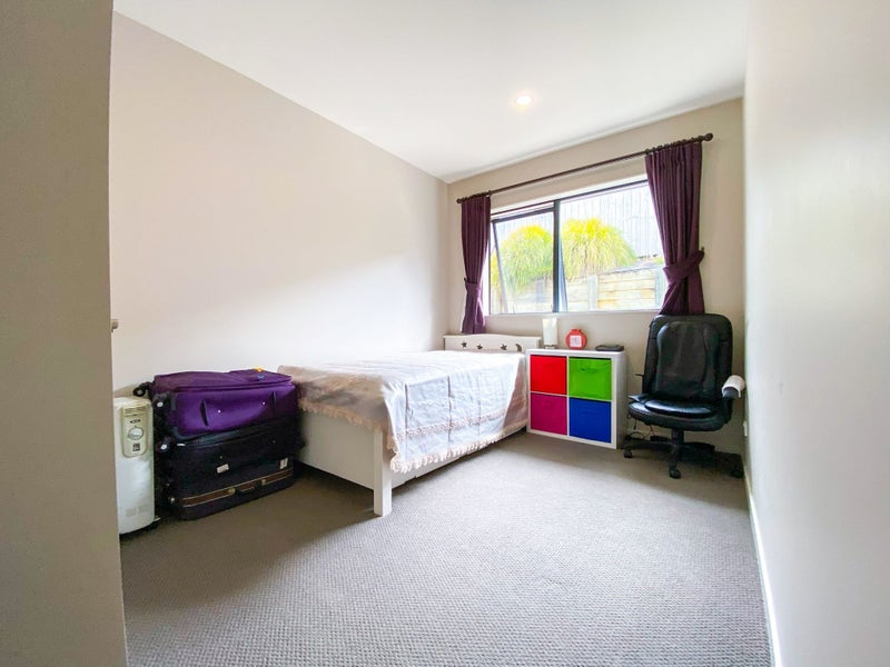 2 Northbrook Close, Greenhithe, Auckland - Carousel 13