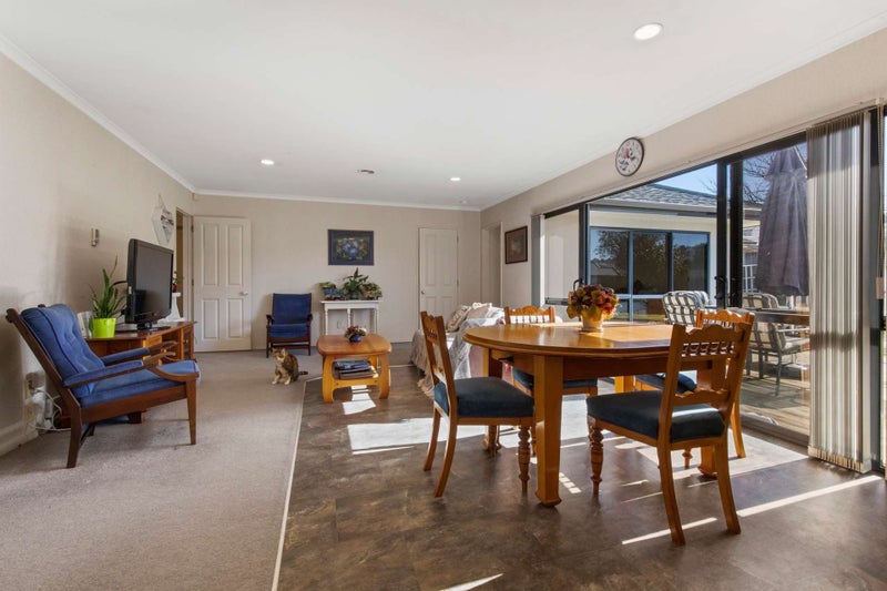 5 Hoyte Place, Pukehangi, Rotorua - Carousel 2