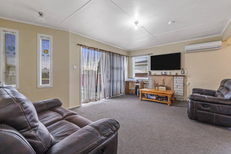 10 Allan Street, Glenholme, Rotorua - Carousel 2