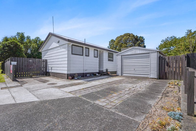 35A Crawshaw Drive, Nawton, Hamilton - Carousel 1