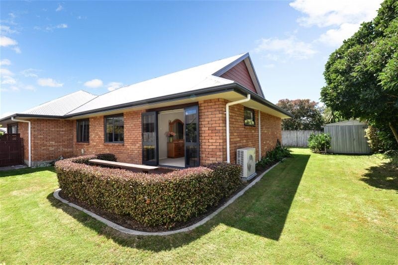 26 Grace Avenue, Rototuna North, Hamilton - Carousel 2