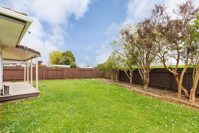25 Willowstream Grove, Cloverlea, Palmerston North - Carousel 19